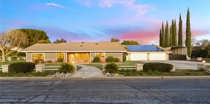 26280 Thacker Dr, Hemet