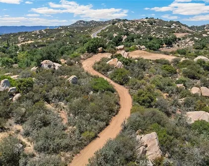 42125 Angels Peak, Murrieta