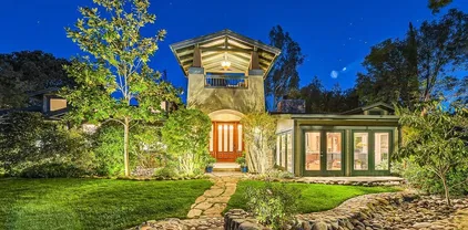 13327 Calle Colina, Poway