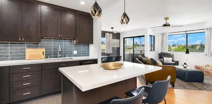 4055 Falcon St Unit 205, Mission Hills