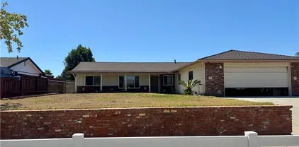 5033 Roundup Rd, Norco