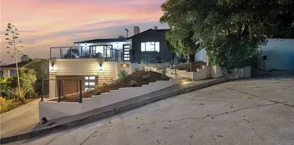 3412 Poe St, Point Loma (Pt Loma)