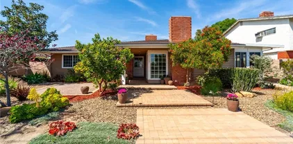 3123 E La Veta Ave, Orange
