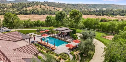 30823 Hilltop View Ct, Valley Center