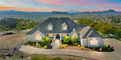 40267 Scanlon Rd, Temecula