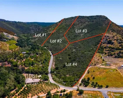 3 El Calamar, Temecula