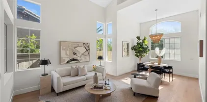 13737 Esprit Ave, Rancho Bernardo/Sabre Springs/Carmel Mt Ranch