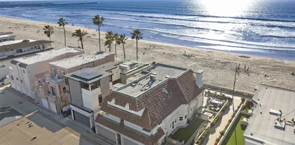 2965 Ocean Front Walk Unit 1, Pacific Beach/Mission Beach