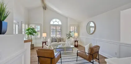232 Hygeia Ct, Encinitas