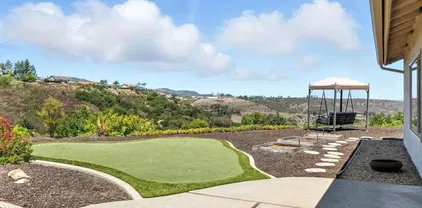 2165 Flying Hills Ln, El Cajon