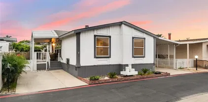 9850 Garfield Unit 33, Huntington Beach