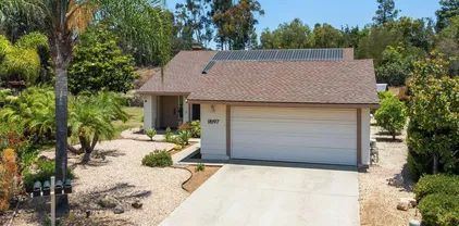 18197 Valladares Dr, Rancho Bernardo/4S Ranch/Santaluz/Crosby Estates