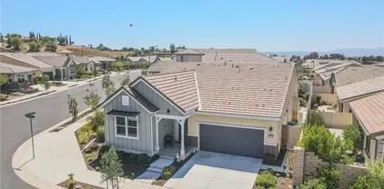 32096 Hyacinth Way, Temecula
