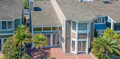 6032 Avenida De Castillo, Long Beach