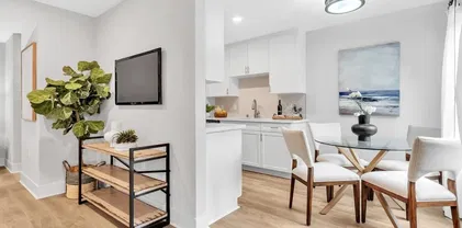 8644 Via Mallorca Unit F, La Jolla