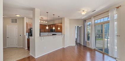 13456 Via Varra Unit 140, Broomfield