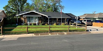 840 Essex Drive, Thornton