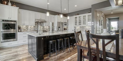 15804 Elizabeth Circle E, Thornton