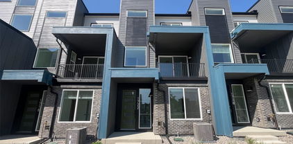 1722 Peak Loop, Broomfield