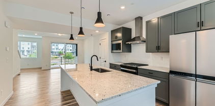 1755 Peak Loop, Broomfield