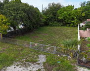 1602 Lauderdale Manors Drive, Fort Lauderdale image