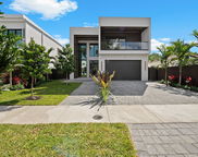 548 NE 11th Ave, Fort Lauderdale image