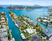 1733 SE 10th St, Fort Lauderdale image