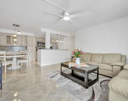720 Bayshore Dr Unit 304, Fort Lauderdale image
