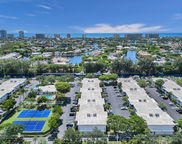 6249 Bay Club Dr Unit 4, Fort Lauderdale image