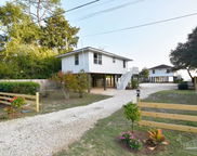 5233 Soundside Dr, Gulf Breeze image
