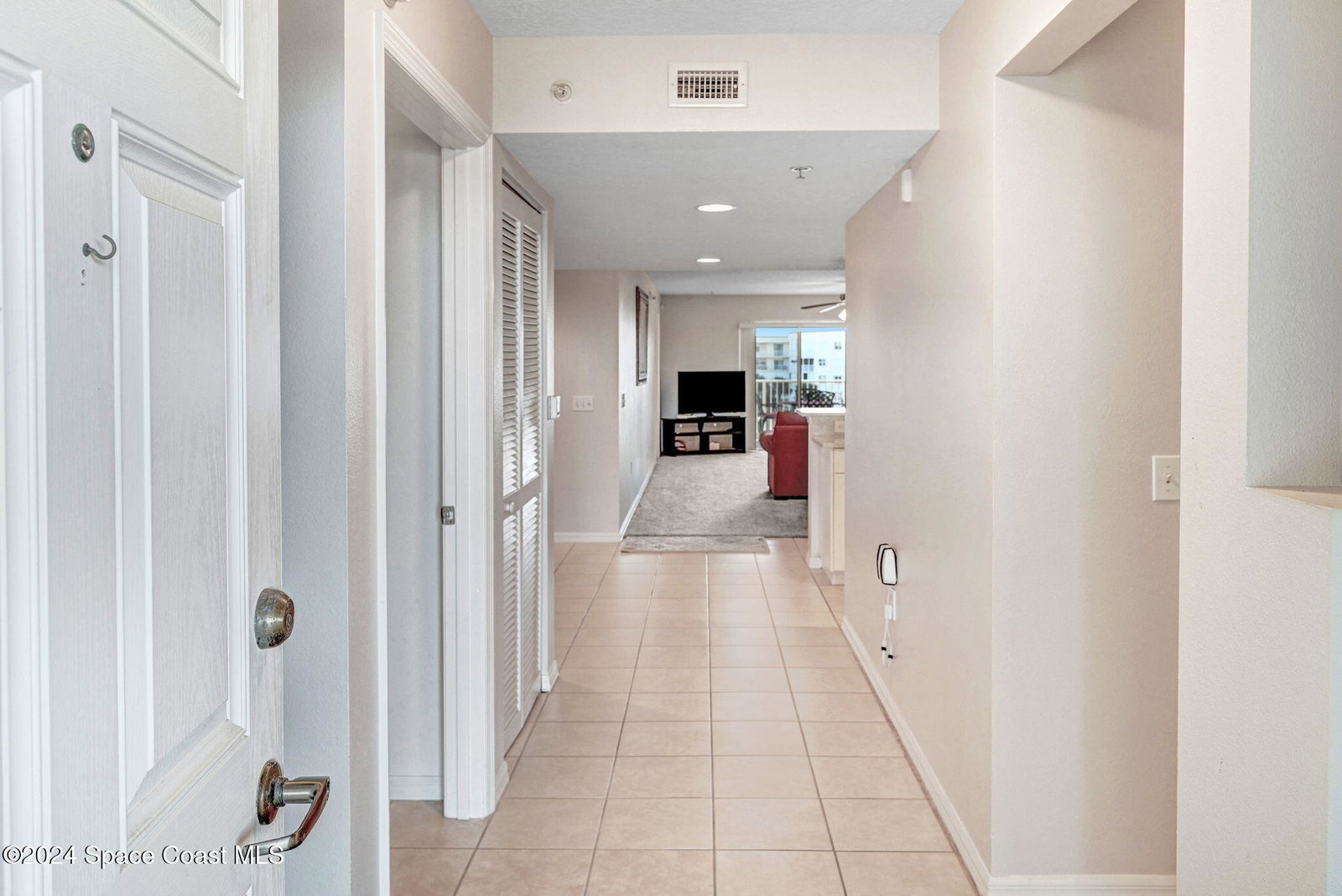 8911 Lake Drive Unit 404, Cape Canaveral, 32920