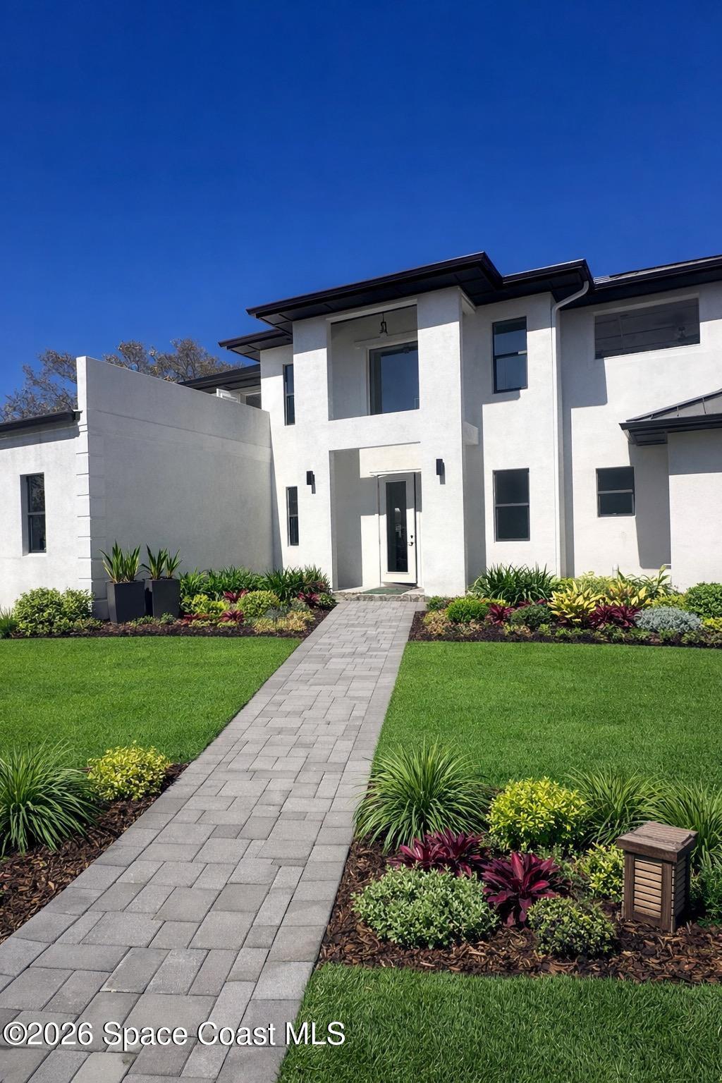 508 Magnolia Avenue, Melbourne Beach &mdash; luxury home for sale on the Space Coast, listed at $1,700,000
