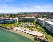 6021 Bahia Del Mar Circle Unit 534, St Petersburg image