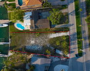 10304 Paradise Boulevard, Treasure Island image