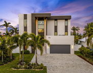 36 Dolphin Drive, Treasure Island image