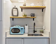 134 Kapahulu Avenue Unit 700, Honolulu image