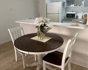 411 Kaiolu Street Unit 404, Honolulu image