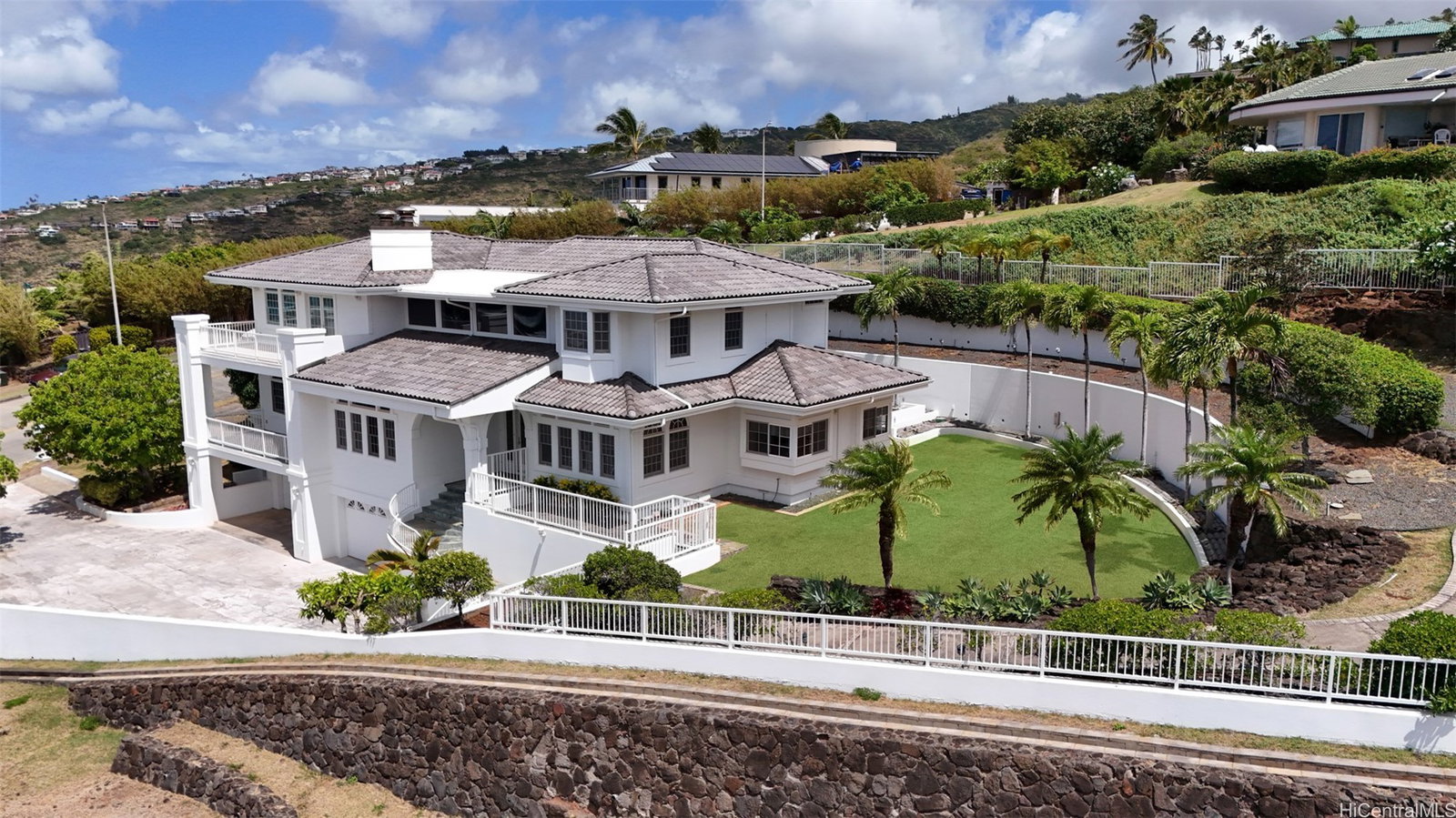 399 Puuikena Drive, Honolulu, 96821