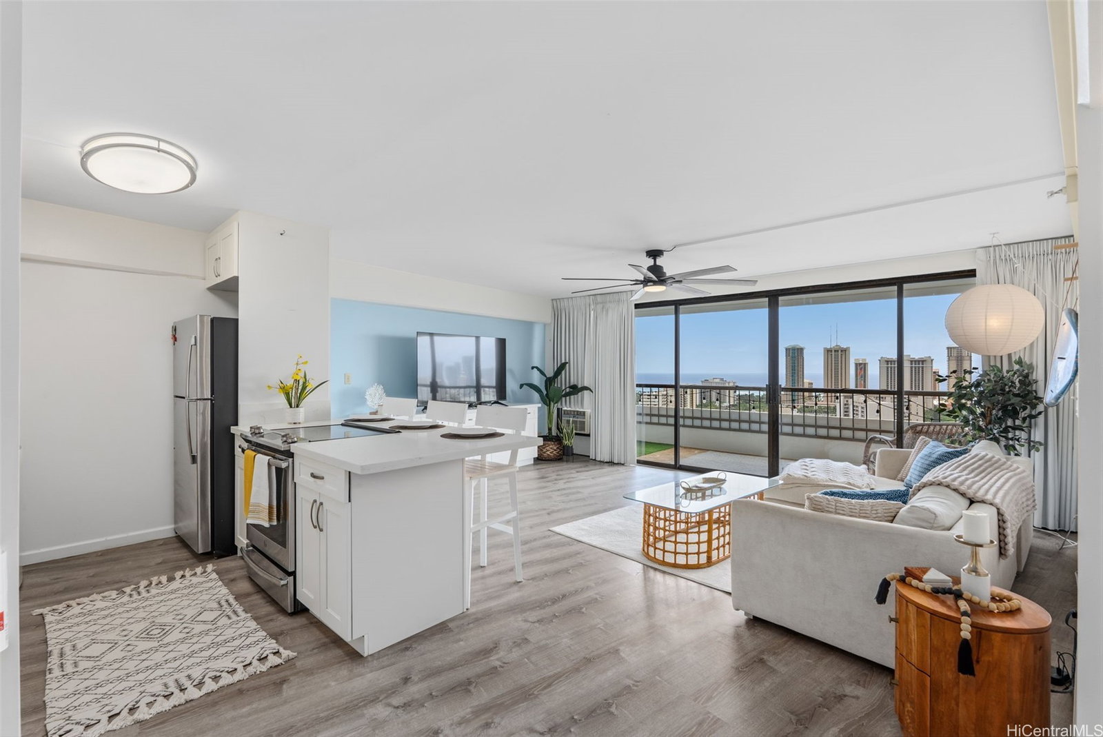 2333 Kapiolani Boulevard Unit 2611, Honolulu 96826 Hawaii