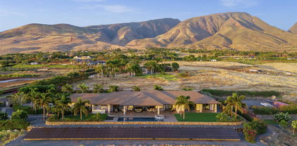 200 Hokiokio Pl Unit 10, Lahaina