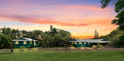 2115 Kaupakalua Rd, Haiku