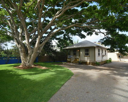 1203 Lanai Ave, Lanai City