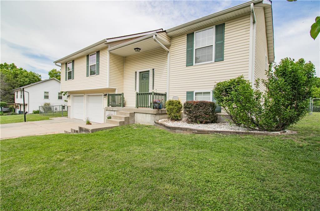 139 SE 621 Road, Warrensburg, 64093
