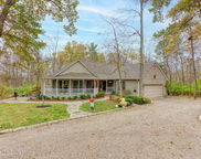 1019 Wooded Lake Dr, Simpsonville image