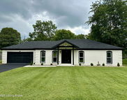 104 Gloria Dr, Shelbyville image