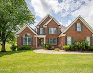 2 Oak Tree Ln, Louisville image