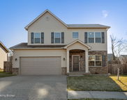 109 Spring Leaf Ct, Shelbyville image