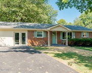255 Doctors Dr, Shelbyville image