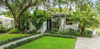 446 Madeira Ave, Coral Gables