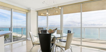 7330 Ocean Ter Unit #15-B, Miami Beach